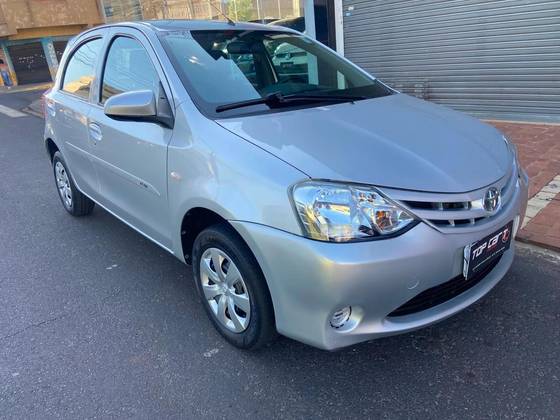 TOYOTA ETIOS 1.3 X 16V FLEX 4P MANUAL TOYOTA ETIOS 1.3 X 16V FLEX 4P MANUAL